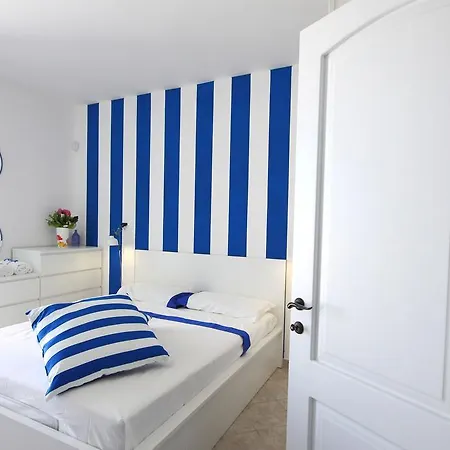 Santa Cesarea Terme B&B Bed & Breakfast 4*